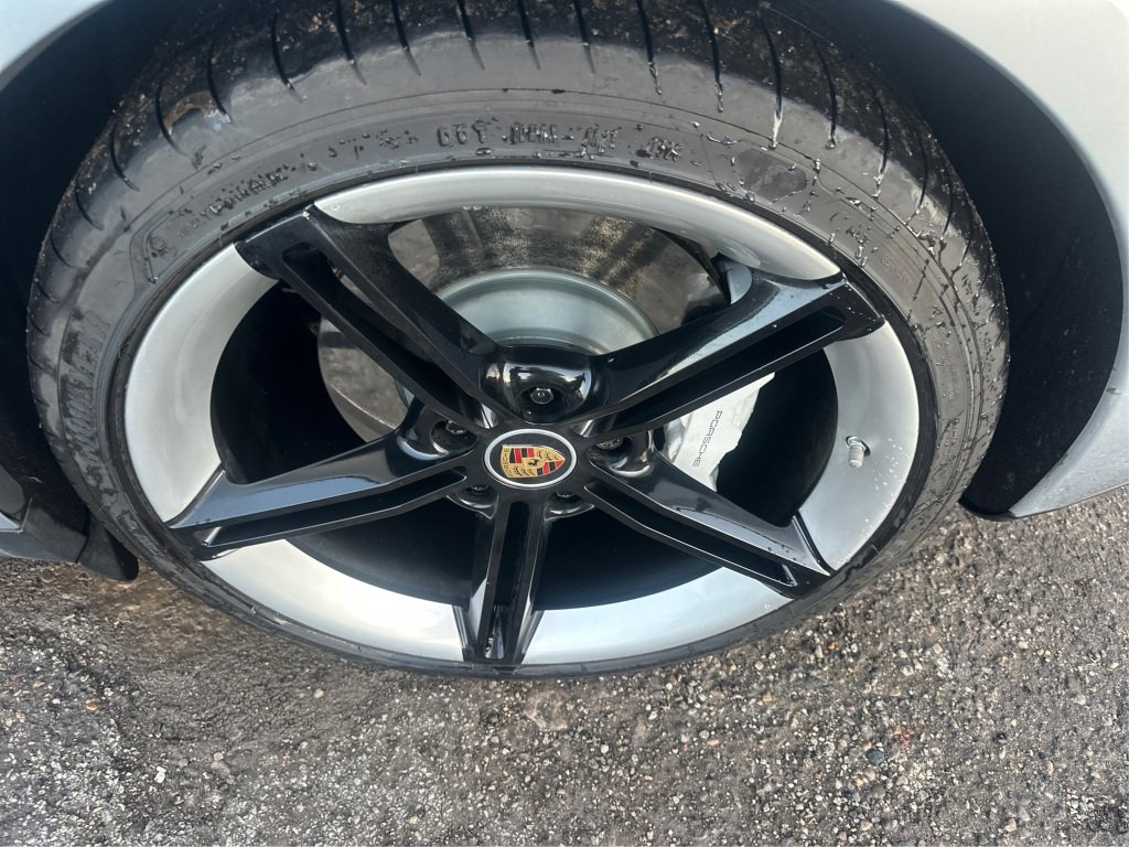 Used 2023 Porsche Taycan GTS w/ Premium Package (P6U) image 18