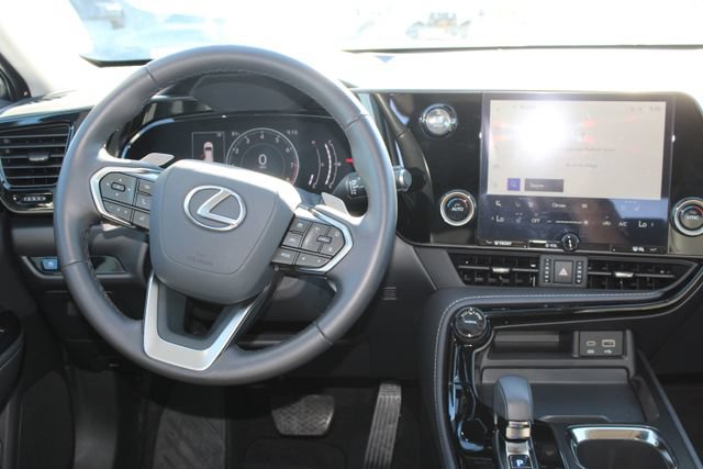 Certified 2025 Lexus NX 250 AWD w/ Accessory Package (2T) image 14
