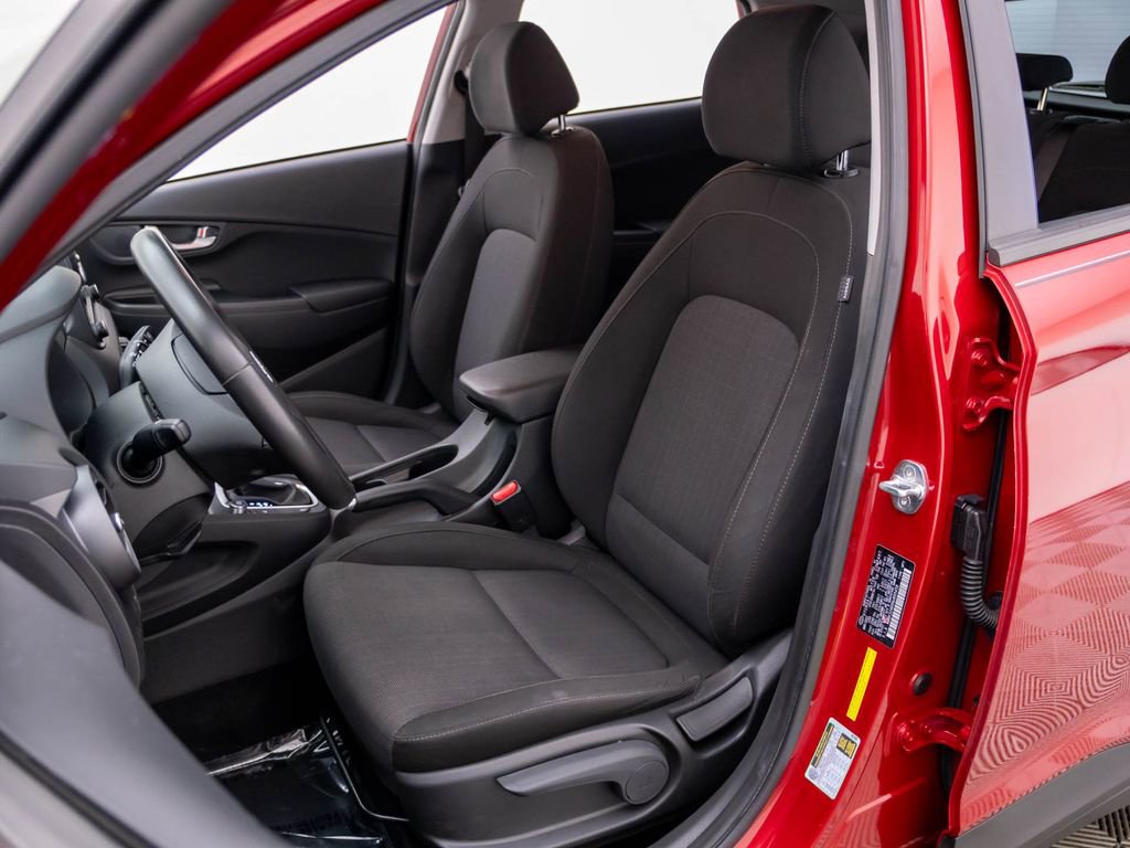 Used 2022 Hyundai Kona SEL w/ Convenience Package FWD image 16