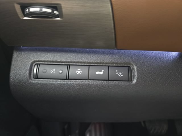 Used 2025 Nissan Pathfinder Platinum w/ Cargo Package FWD image 38