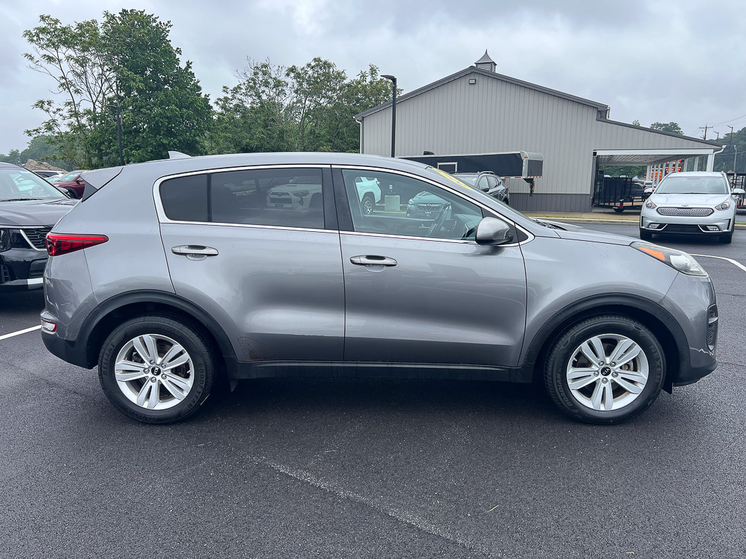 Used 2017 Kia Sportage LX FWD image 8
