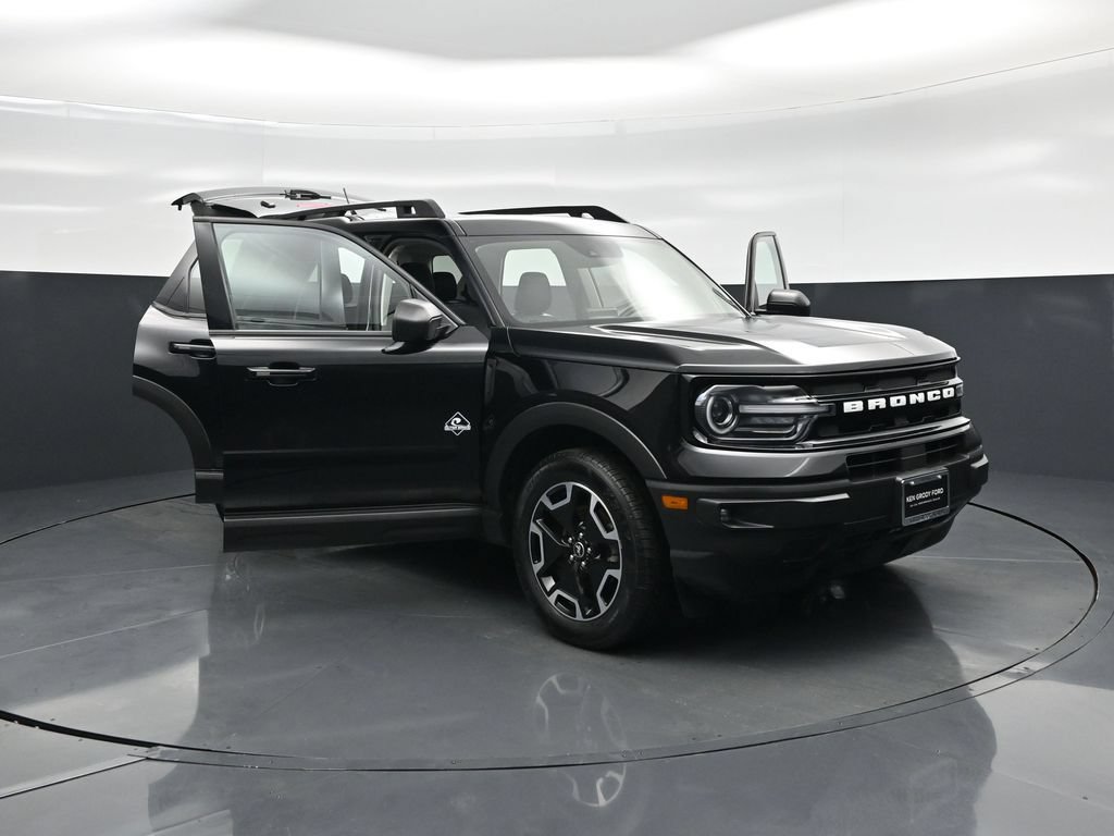 Used 2023 Ford Bronco Sport Outer Banks w/ Tech Package AWD/4WD image 60