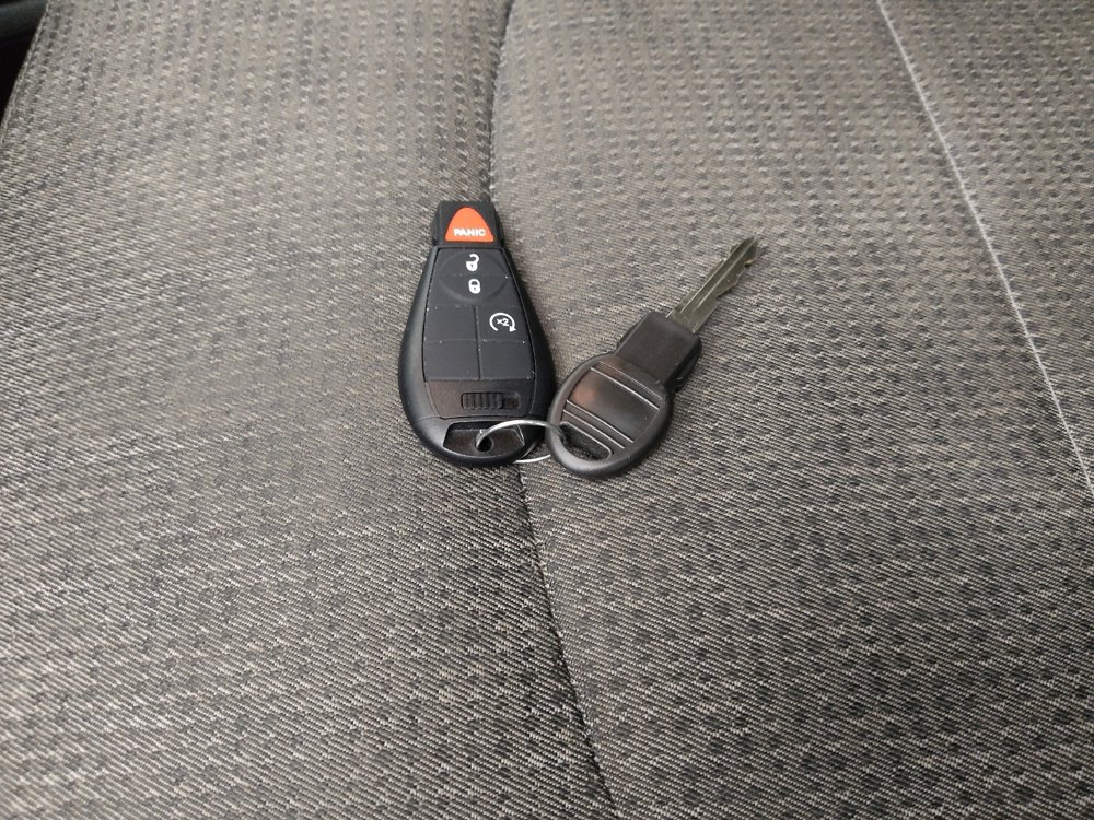 Used 2017 RAM 1500 Big Horn image 32