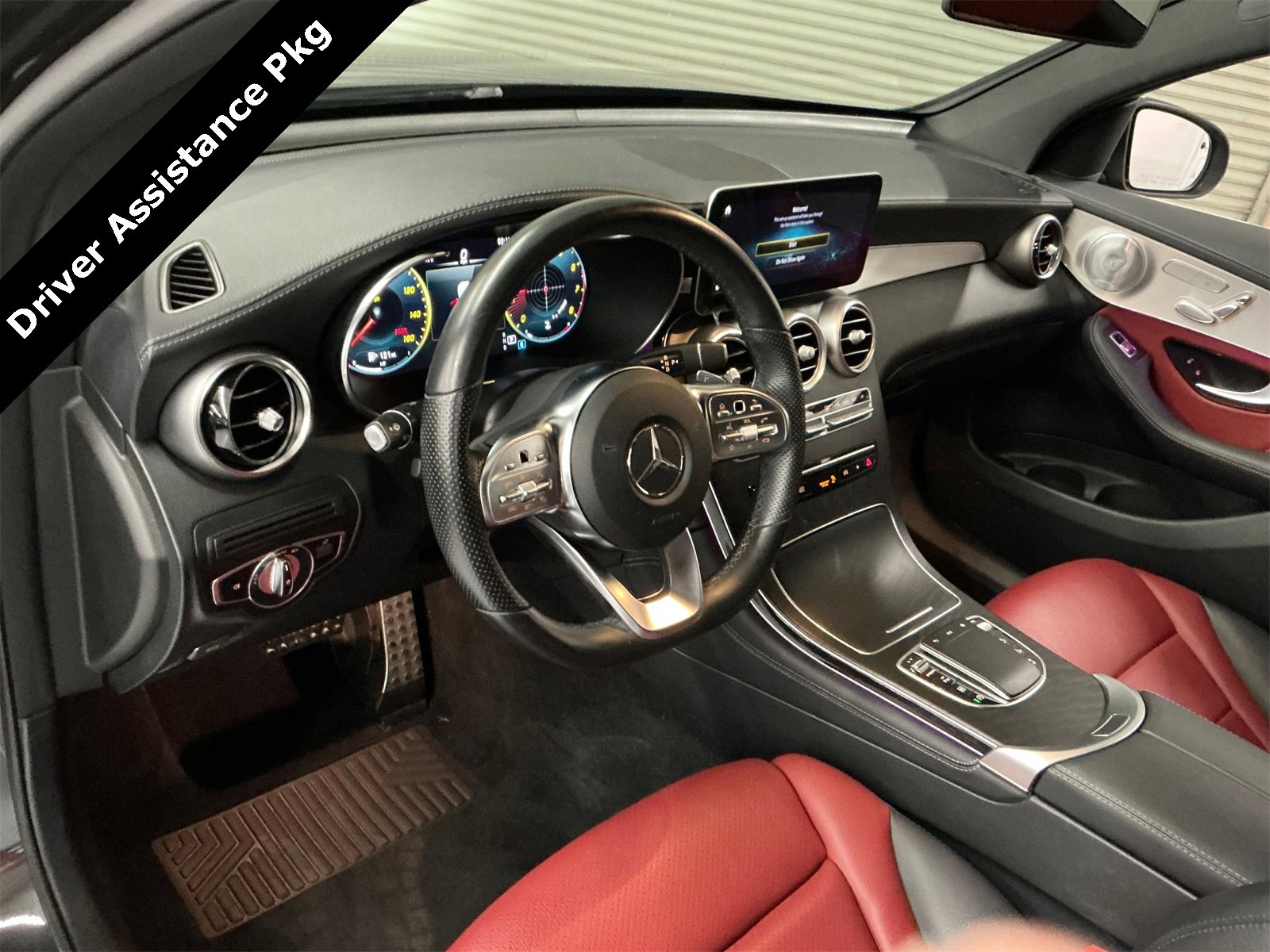 Used 2020 Mercedes-Benz GLC 300 4MATIC Coupe image 10