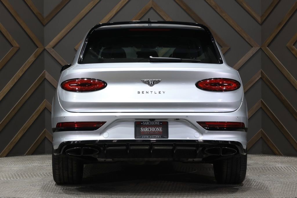 Used 2022 Bentley Bentayga image 10