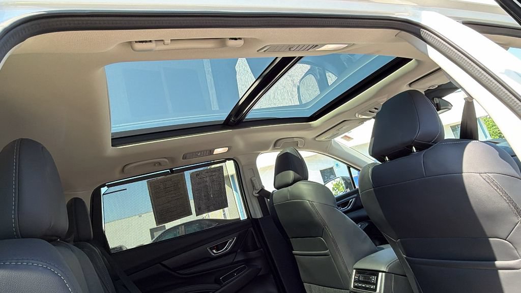 Certified 2025 Subaru Ascent Limited AWD/4WD image 7