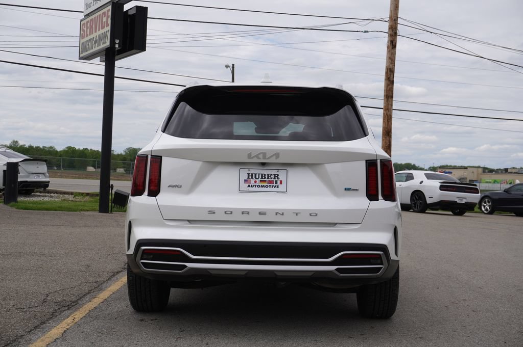 Used 2022 Kia Sorento EX AWD/4WD image 6