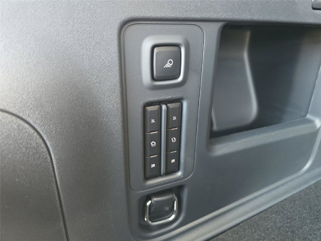 New 2027 Lincoln Navigator Premiere RWD image 22