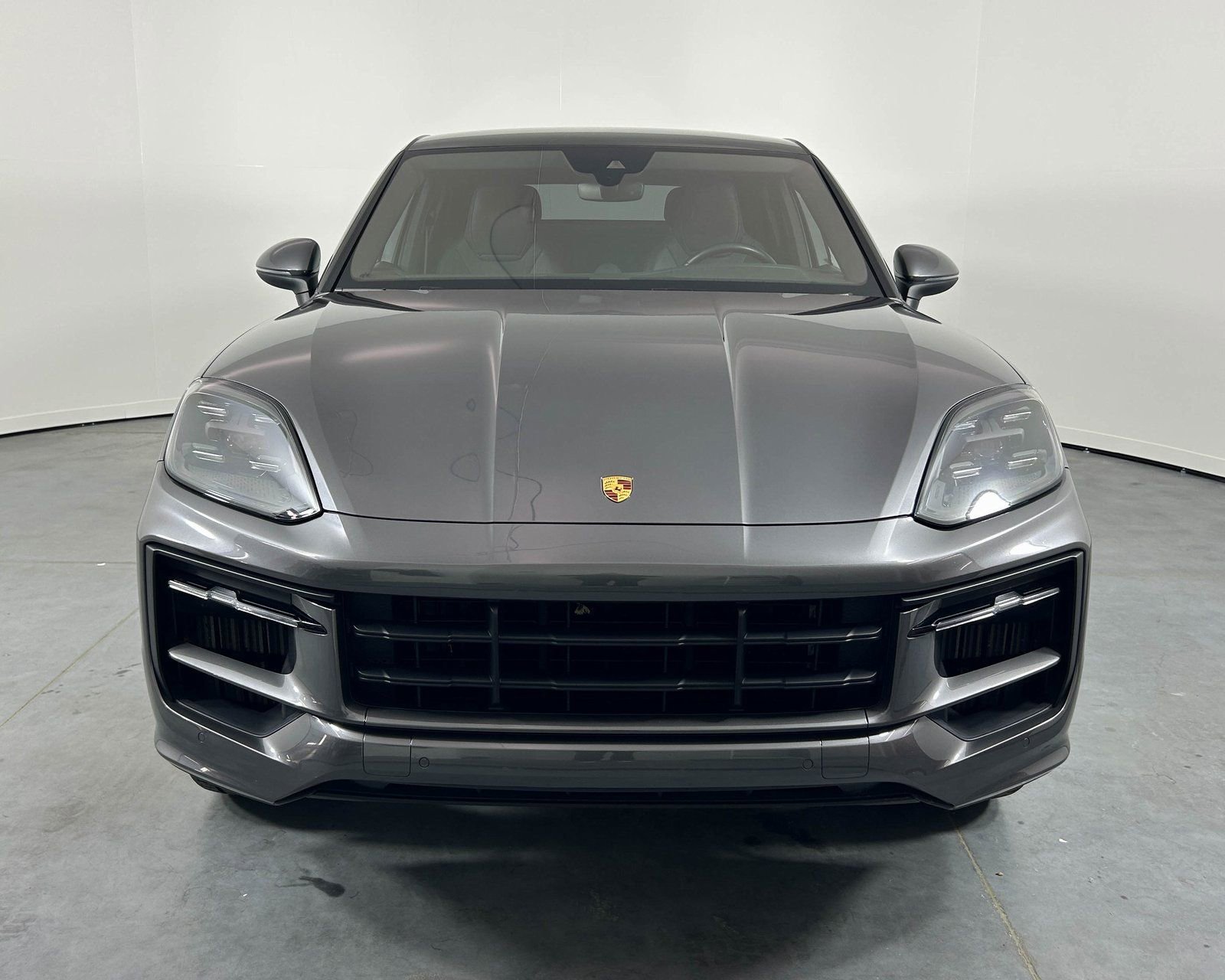 Certified 2024 Porsche Cayenne S AWD/4WD image 10