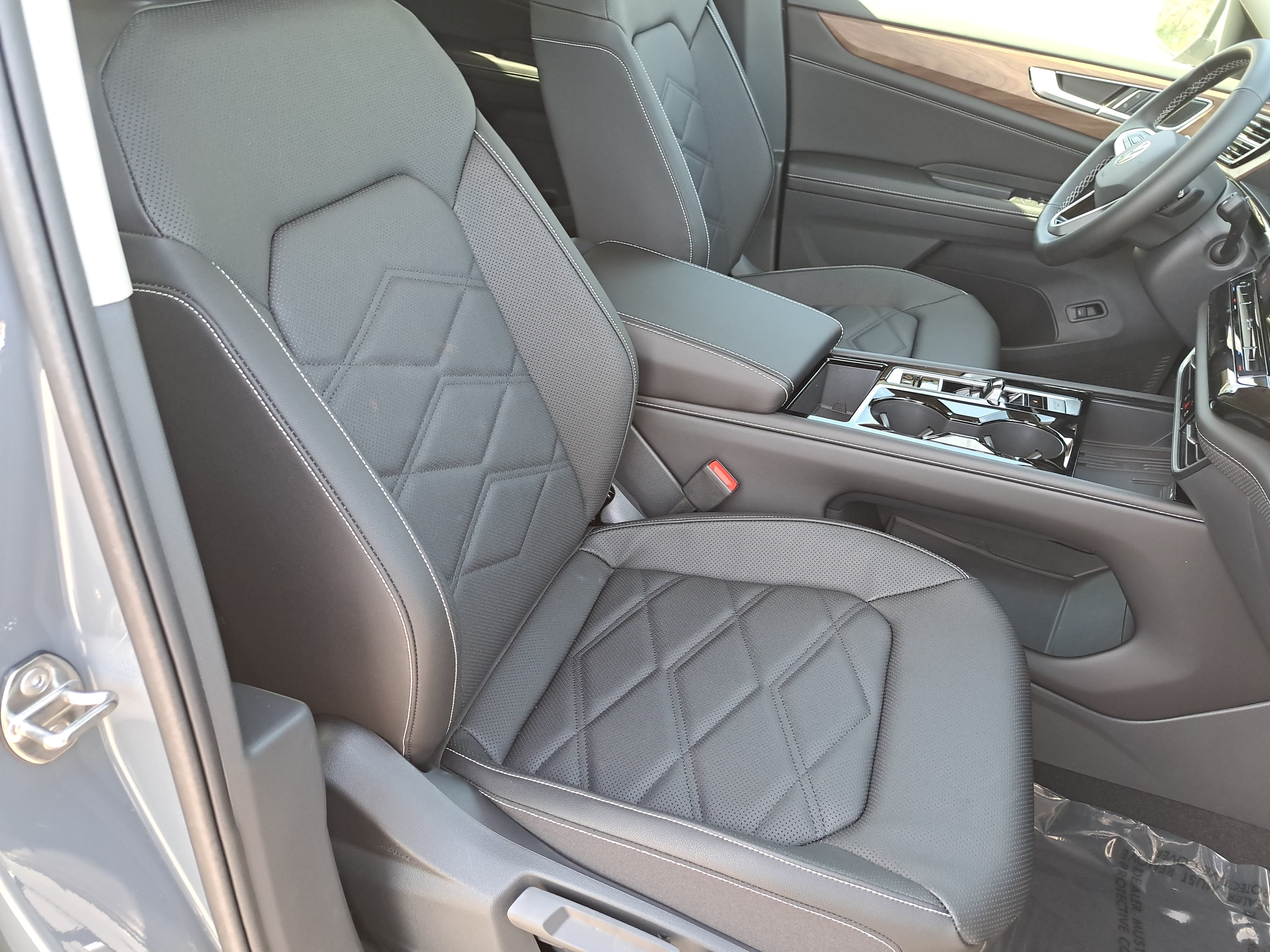 New 2026 Volkswagen Atlas SE AWD/4WD image 10
