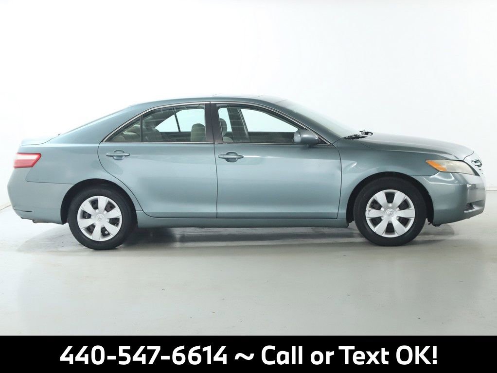 Used 2009 Toyota Camry LE image 12