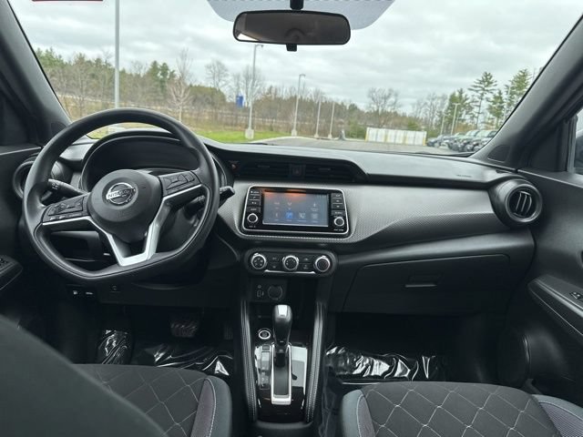 Used 2019 Nissan Kicks S FWD image 19