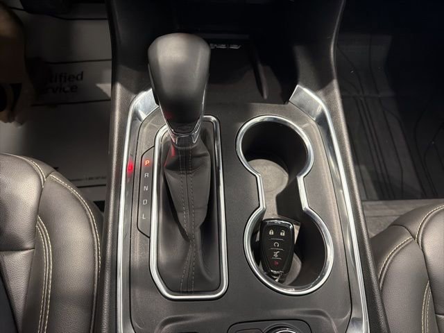 Certified 2023 Chevrolet Traverse LT w/ LT Premium Package image 28