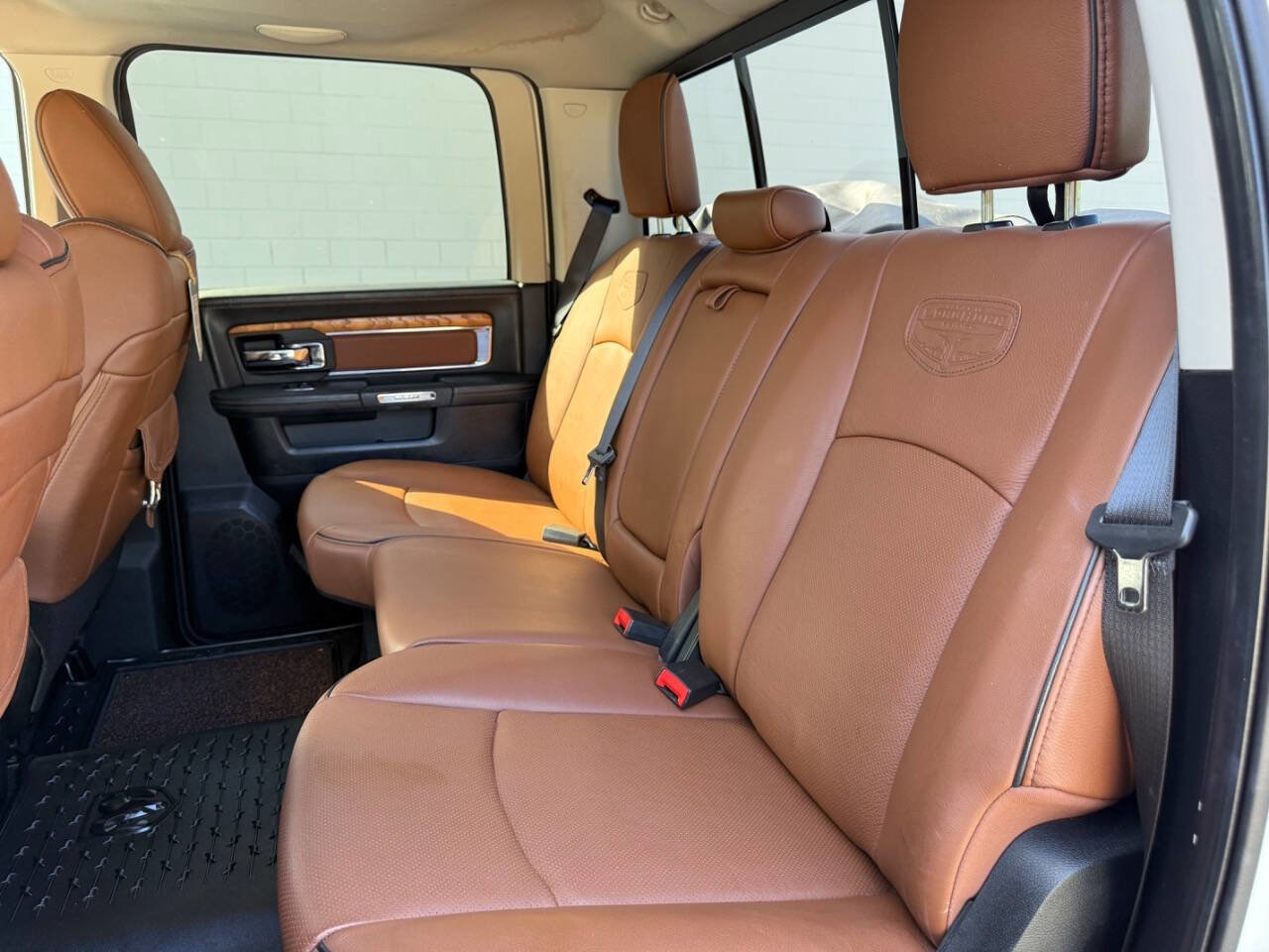 Used 2016 RAM 3500 Laramie Longhorn image 30