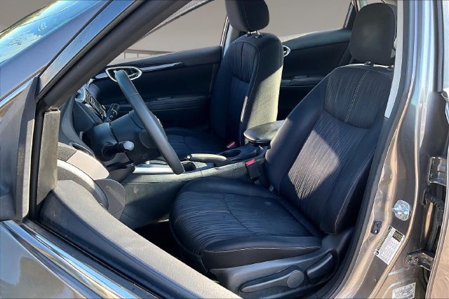 Used 2016 Nissan Sentra SV w/ Style Package FWD image 16