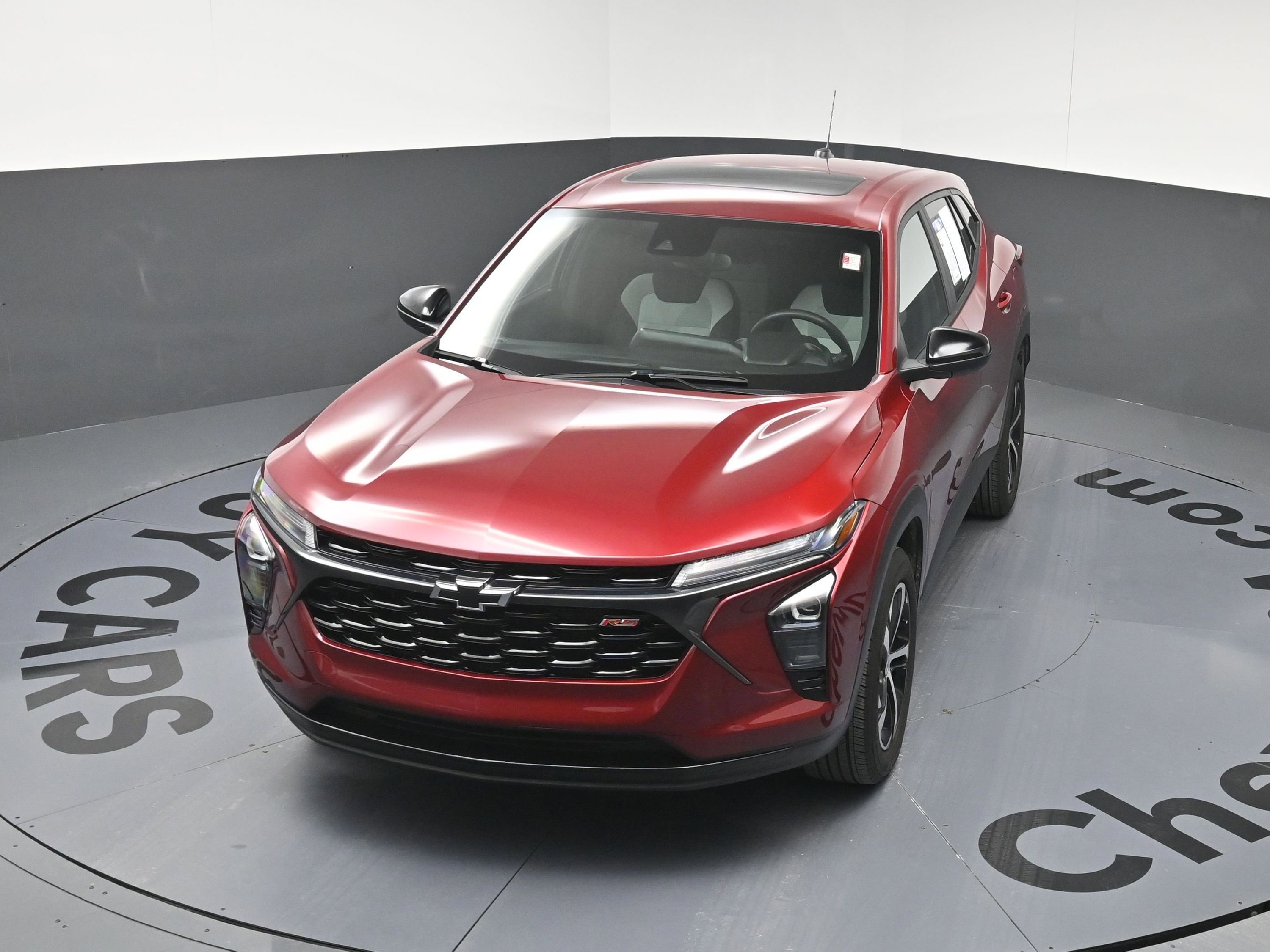 Used 2024 Chevrolet Trax RS w/ Sunroof Package image 30