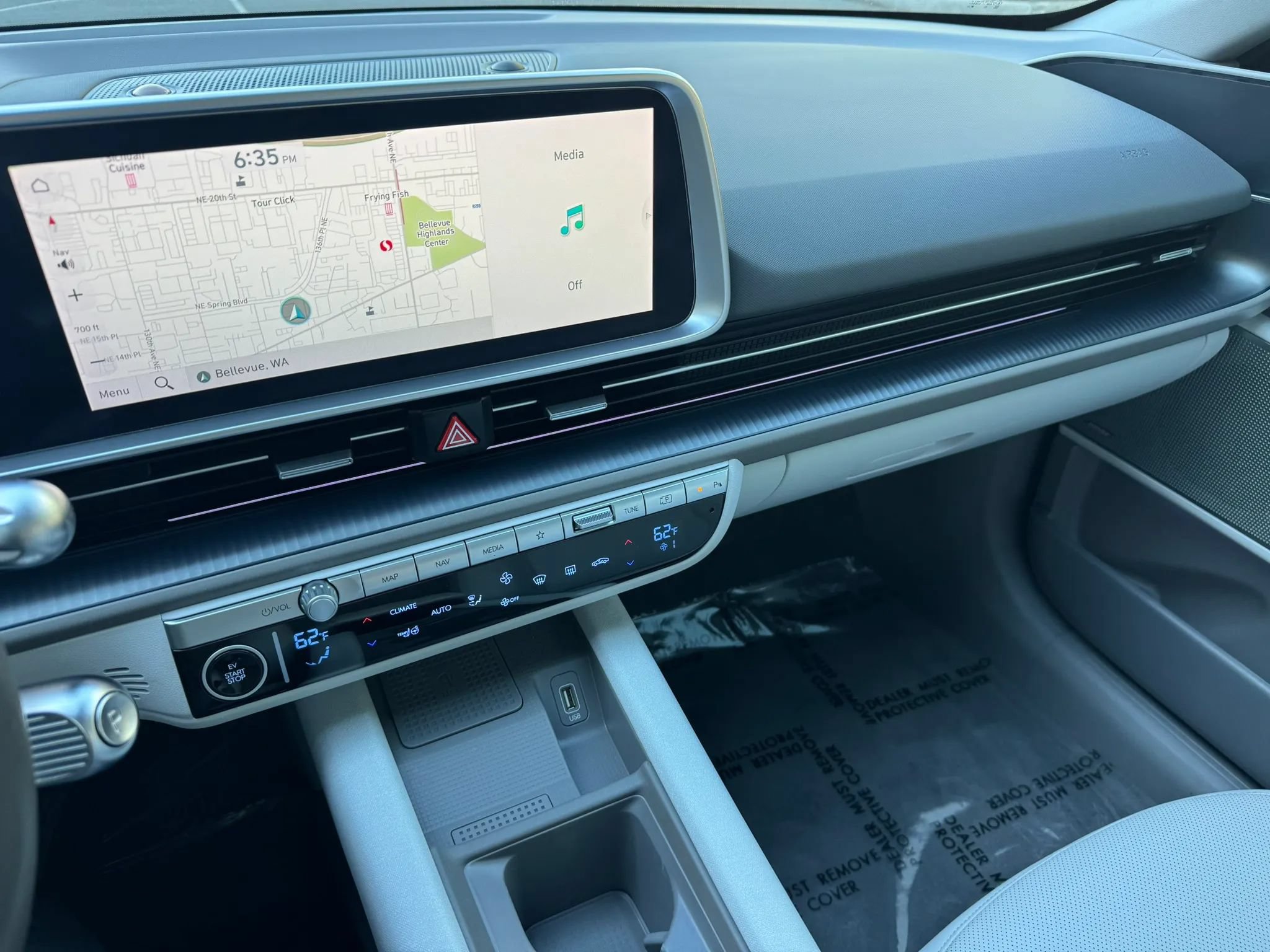 Used 2023 Hyundai Ioniq 6 Limited AWD/4WD image 27