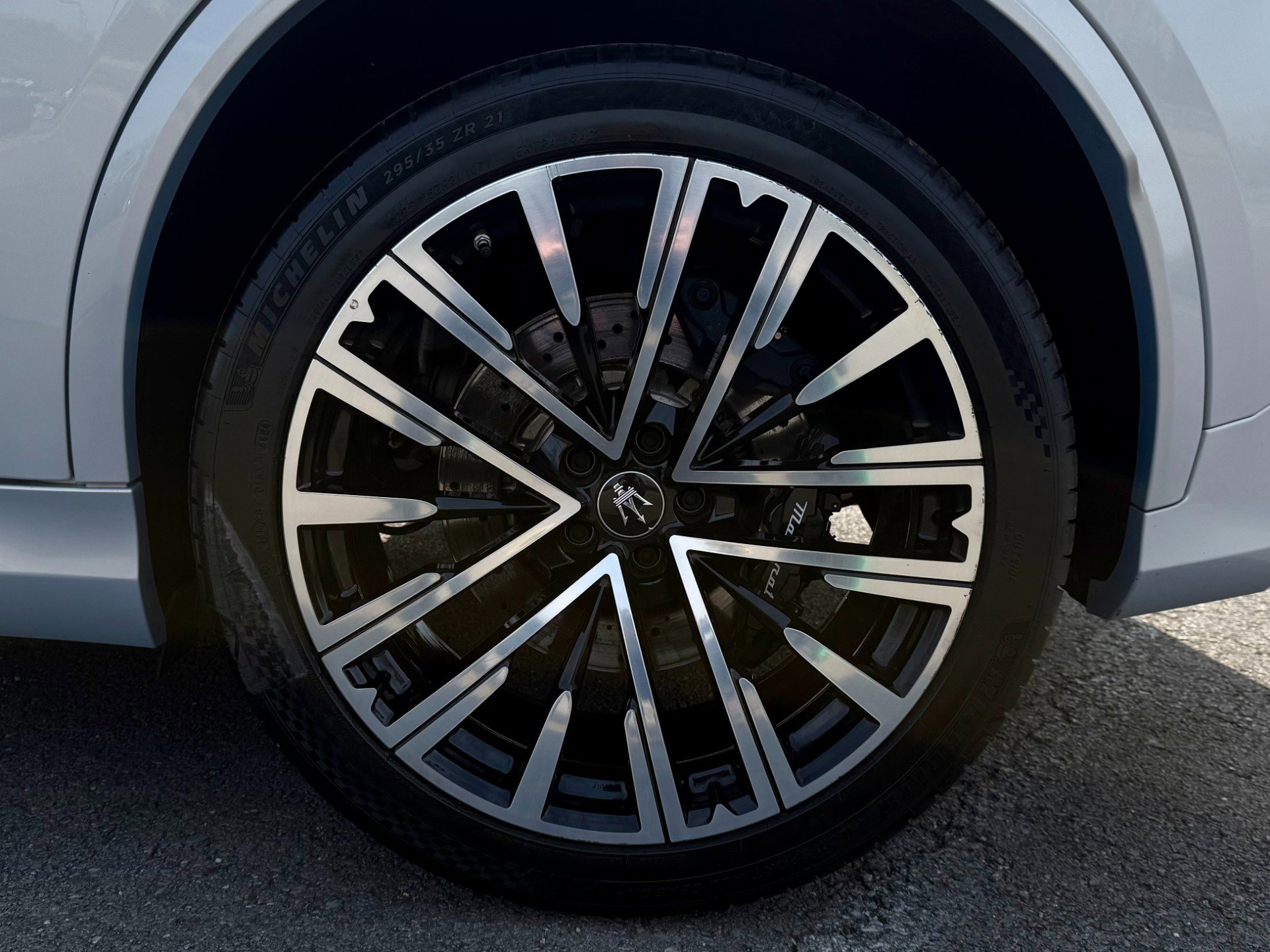 Used 2024 Maserati Grecale Trofeo image 52