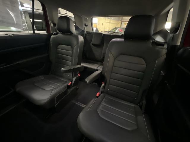 Certified 2021 Volkswagen Atlas SEL Premium image 22