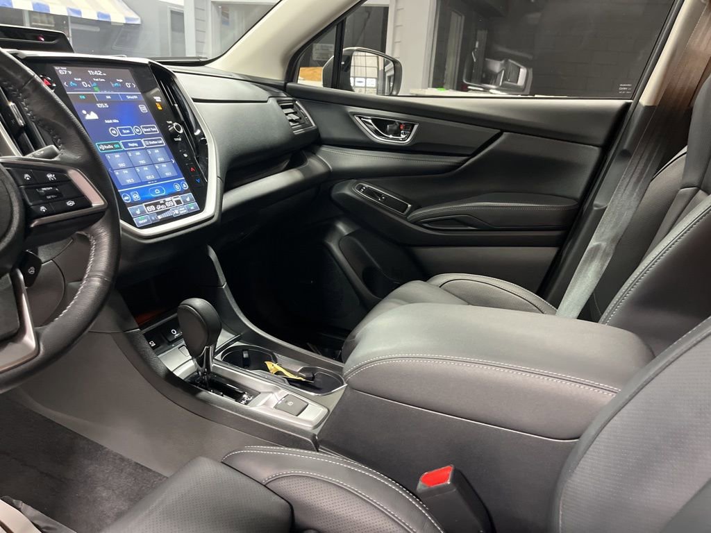 Used 2023 Subaru Ascent Limited w/ Technology Package image 18