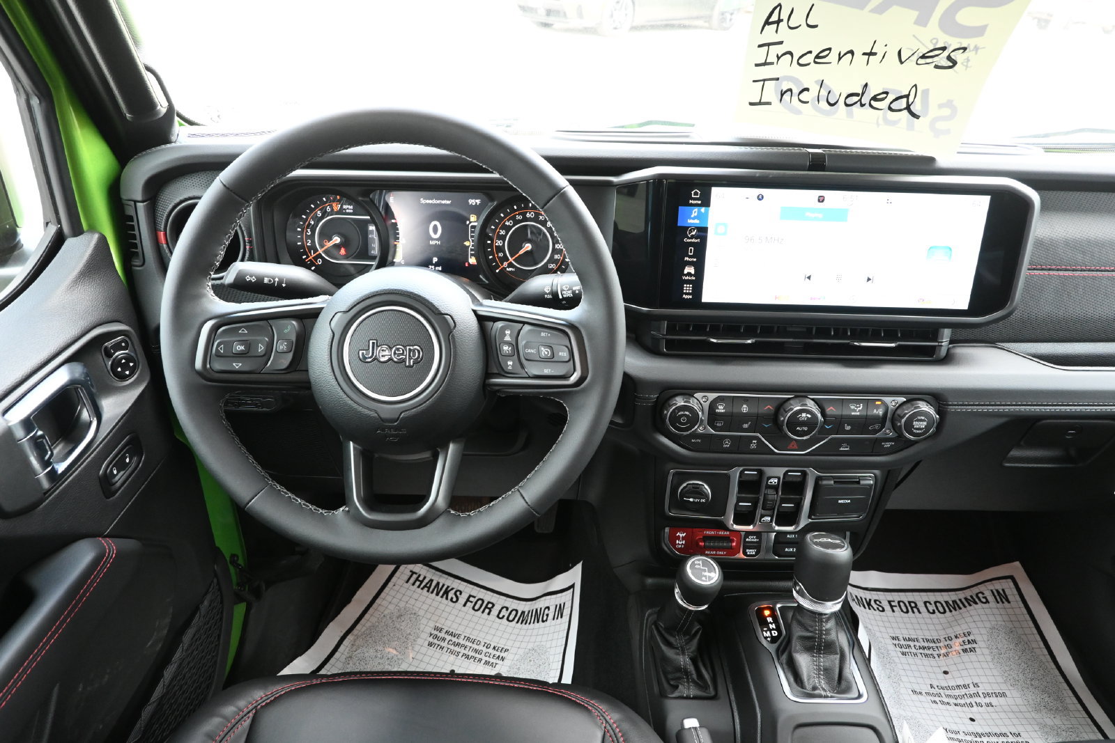 New 2025 Jeep Gladiator Rubicon w/ Convenience Group AWD/4WD image 26