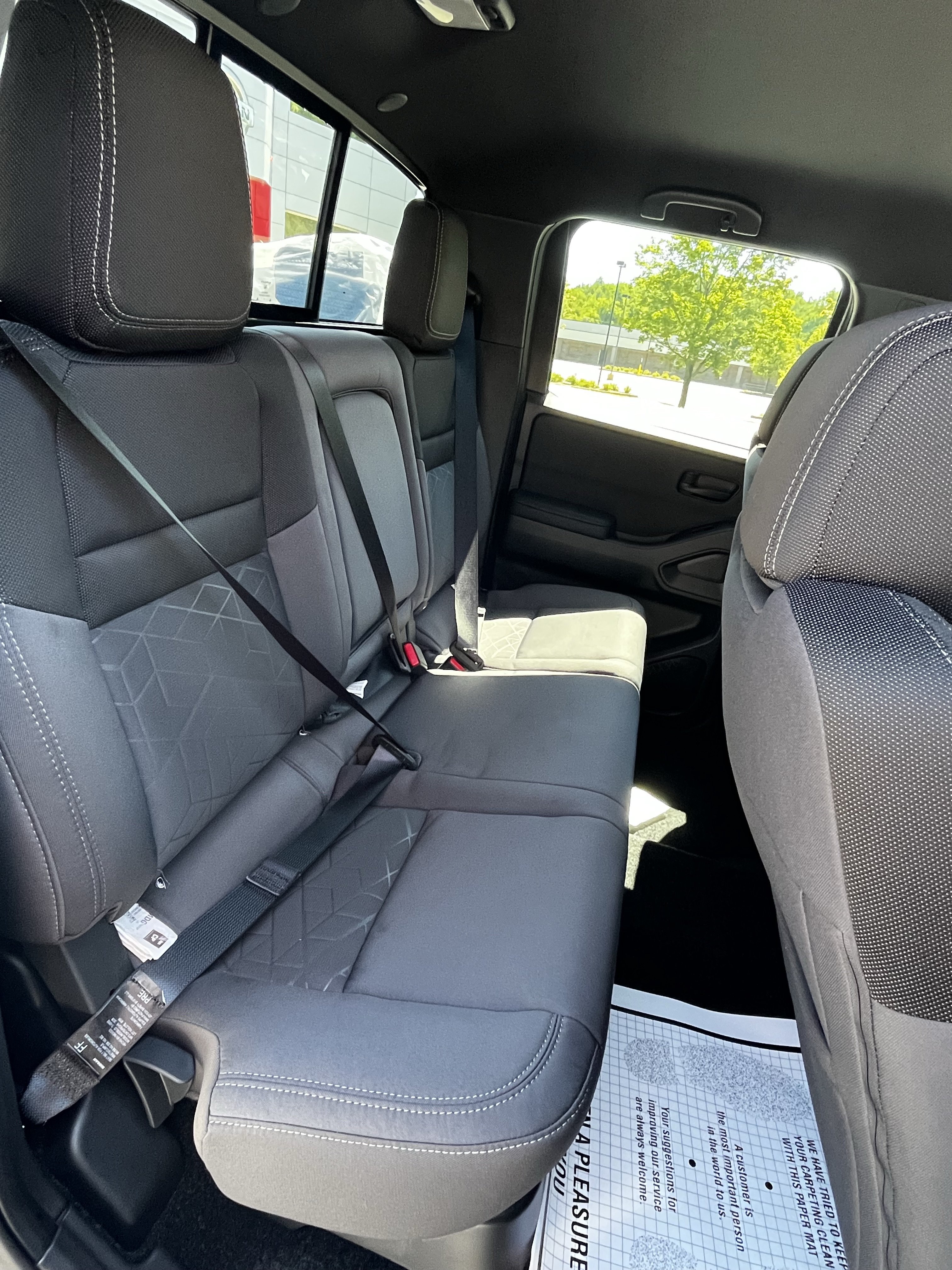 New 2026 Nissan Frontier SV w/ All-Weather Content Package AWD/4WD image 15