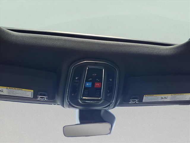 New 2025 Jeep Grand Cherokee Laredo X w/ Luxury Tech Group I image 13