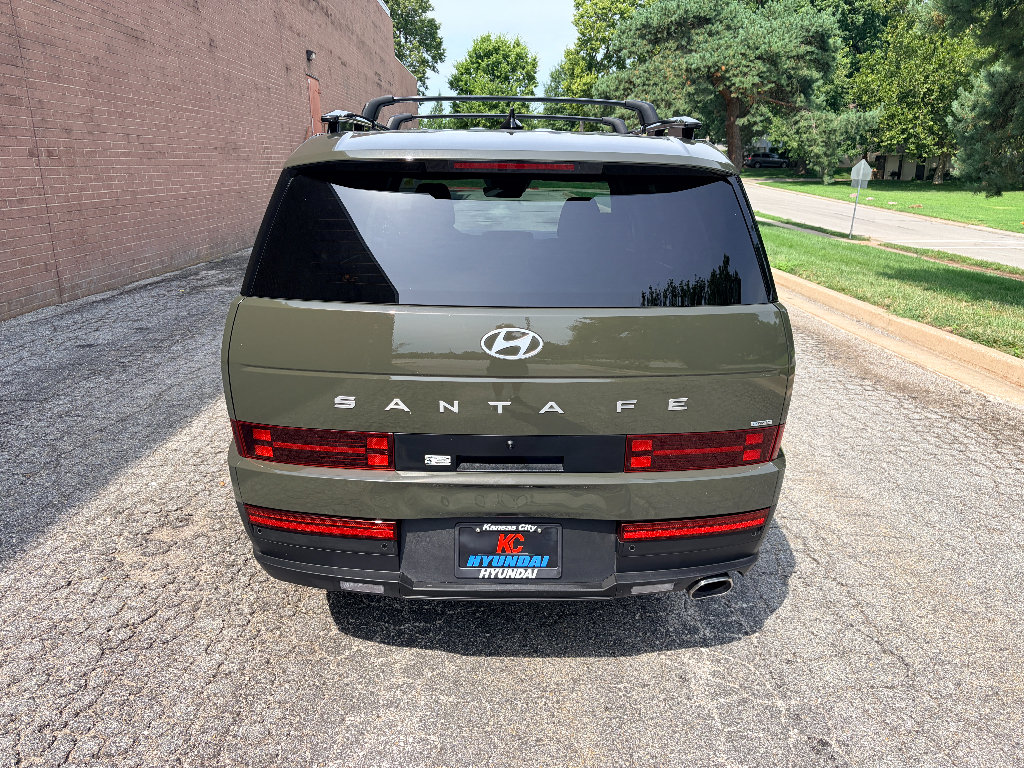 Used 2025 Hyundai Santa Fe SEL AWD/4WD image 4