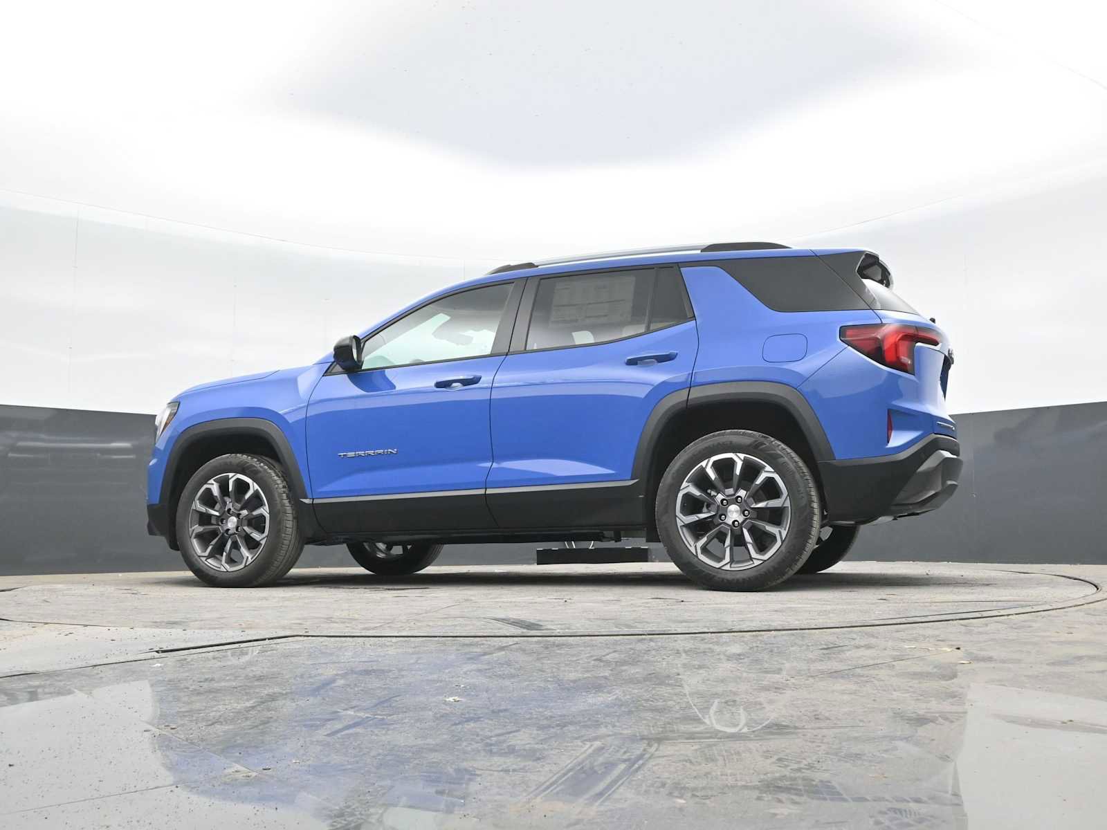 New 2026 GMC Terrain Elevation w/ Elevation Premium Package AWD/4WD image 37