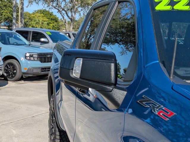 Used 2022 Chevrolet Silverado 1500 ZR2 image 10