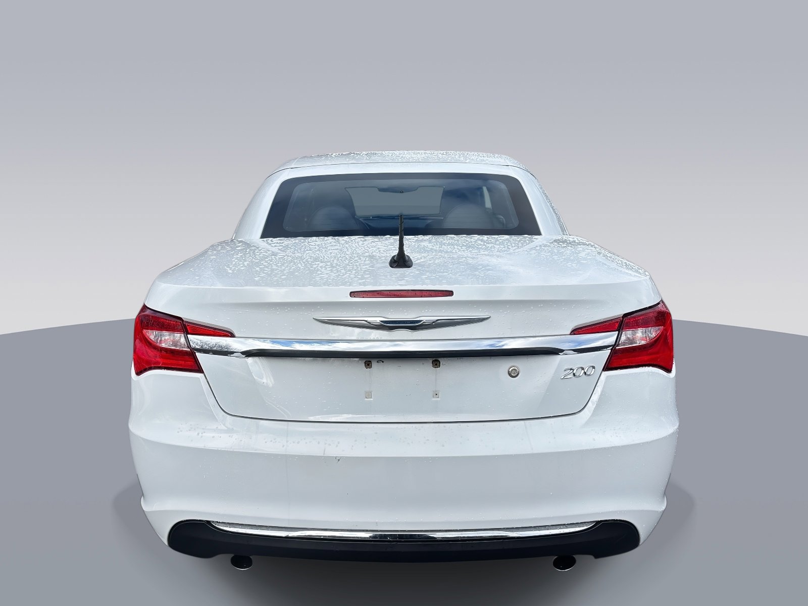 Used 2011 Chrysler 200 Limited image 4