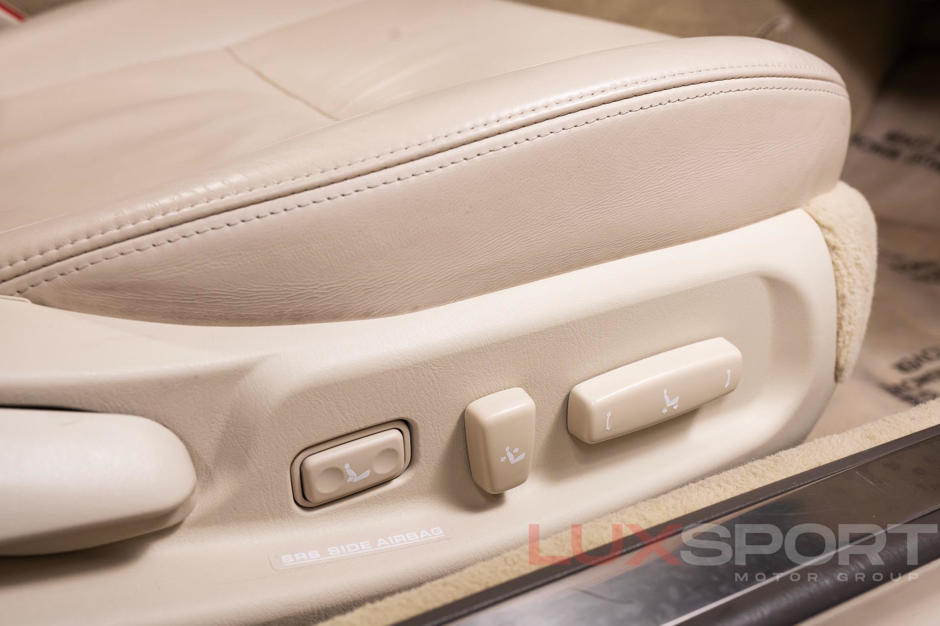 Used 2008 Lexus SC 430 Convertible RWD image 64