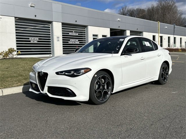 New 2025 Alfa Romeo Giulia AWD w/ Driving Assist Package