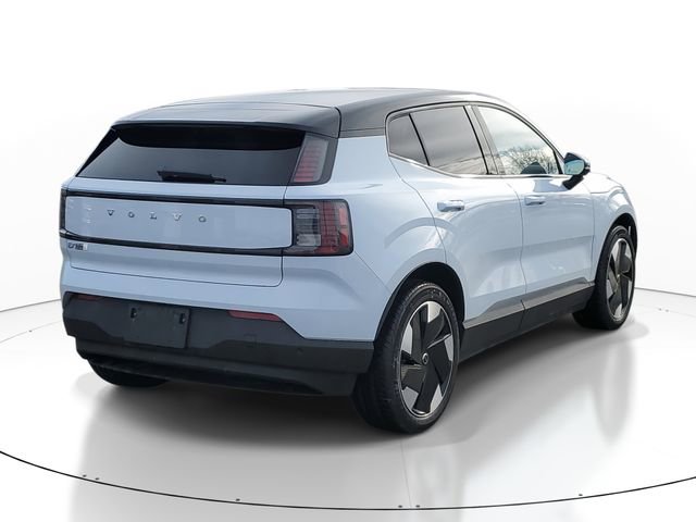 New 2026 Volvo EX30 Plus w/ Climate Package image 4