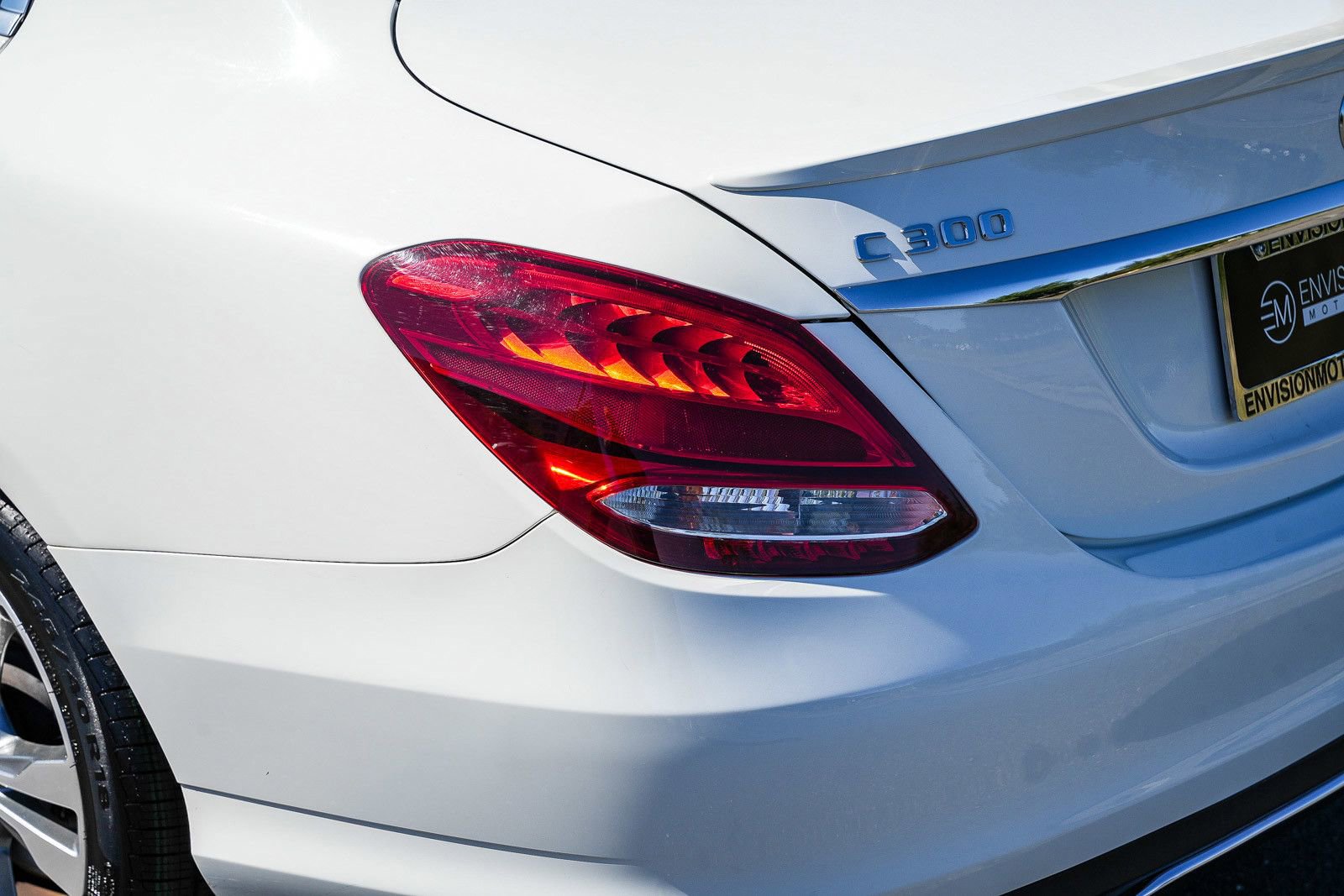 Used 2018 Mercedes-Benz C 300 Sedan image 11