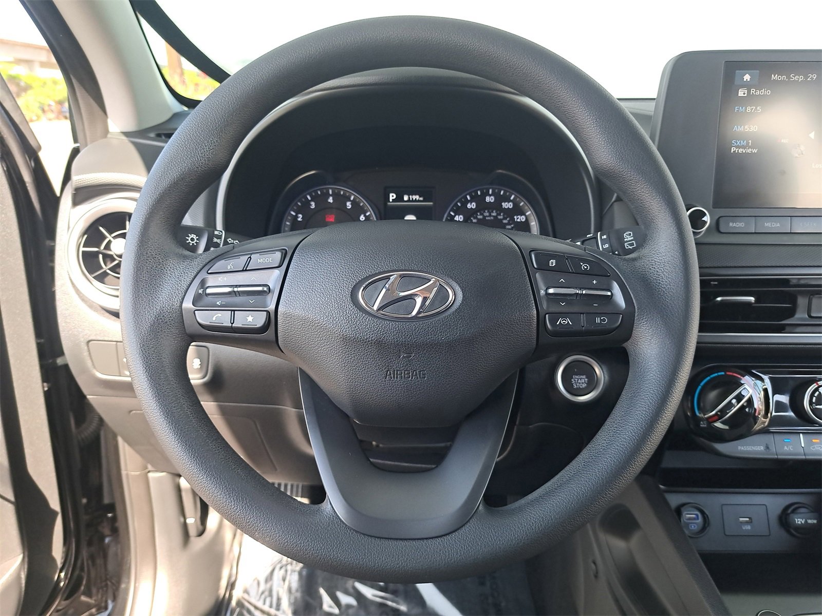 Used 2023 Hyundai Kona SEL w/ Cargo Package image 17