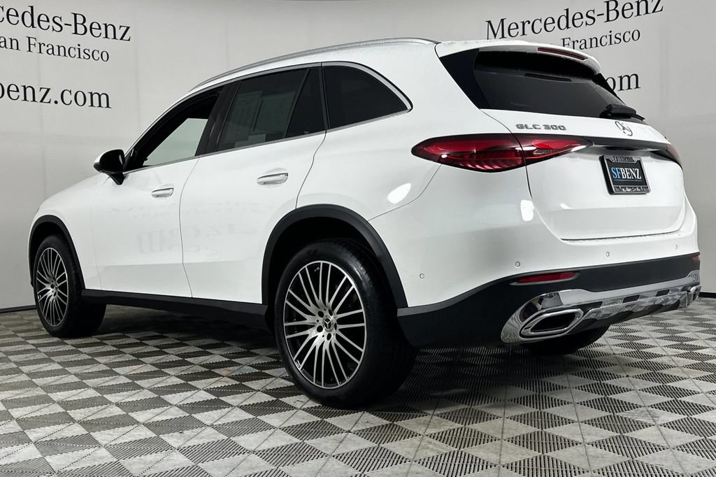 Certified 2024 Mercedes-Benz GLC 300 4MATIC image 8