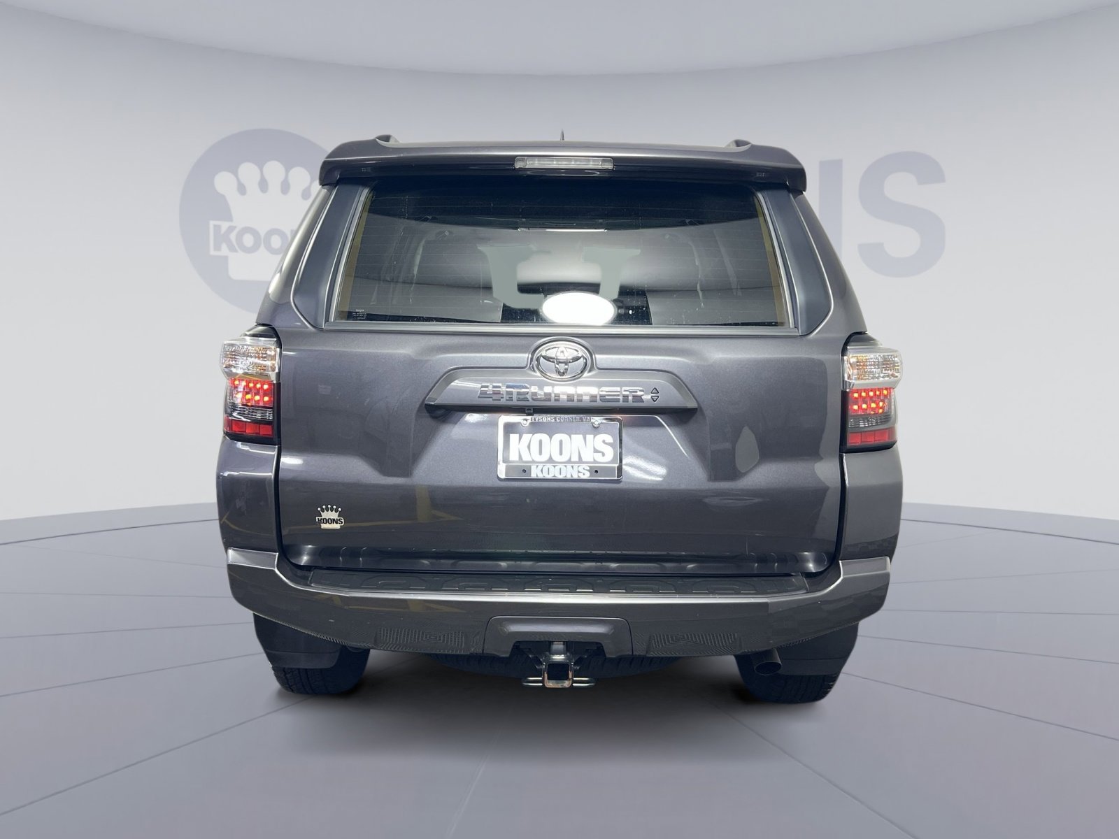 Used 2023 Toyota 4Runner SR5 Premium w/ Moonroof Package RWD image 5