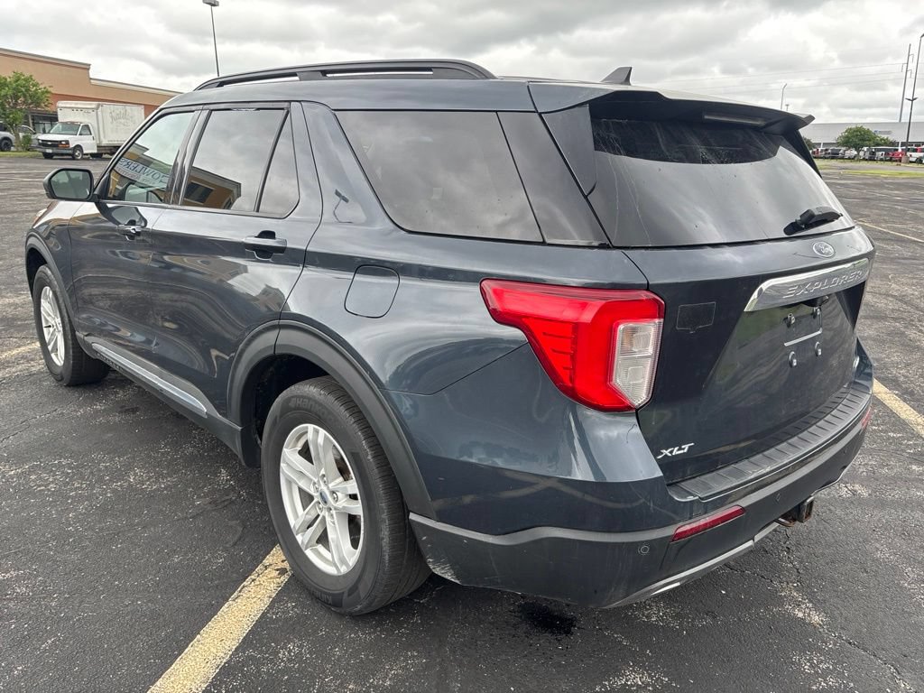 Used 2022 Ford Explorer XLT AWD/4WD image 7