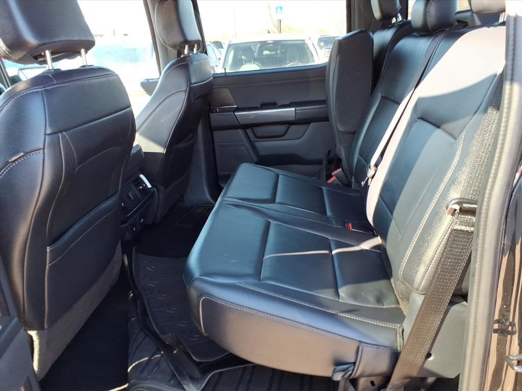 Used 2022 Ford F150 XLT w/ Equipment Group 302A High image 10