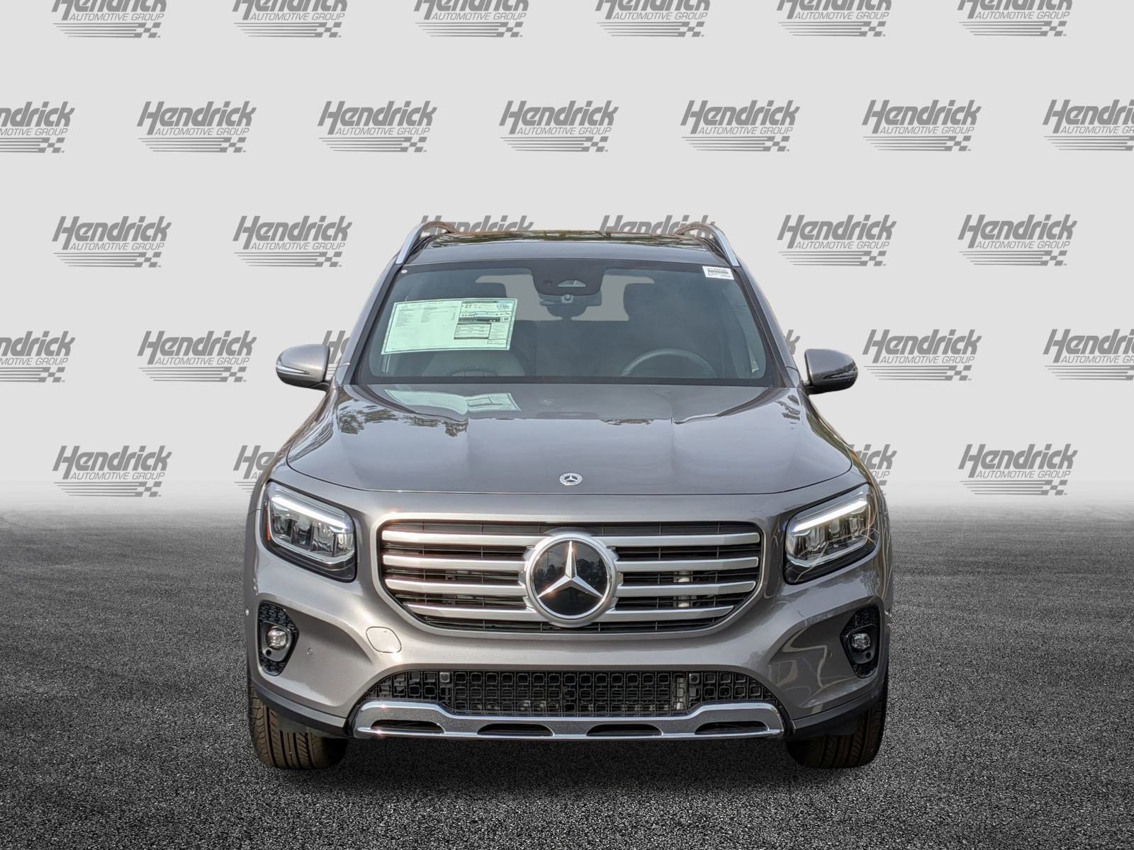 New 2026 Mercedes-Benz GLB 250 4MATIC image 3