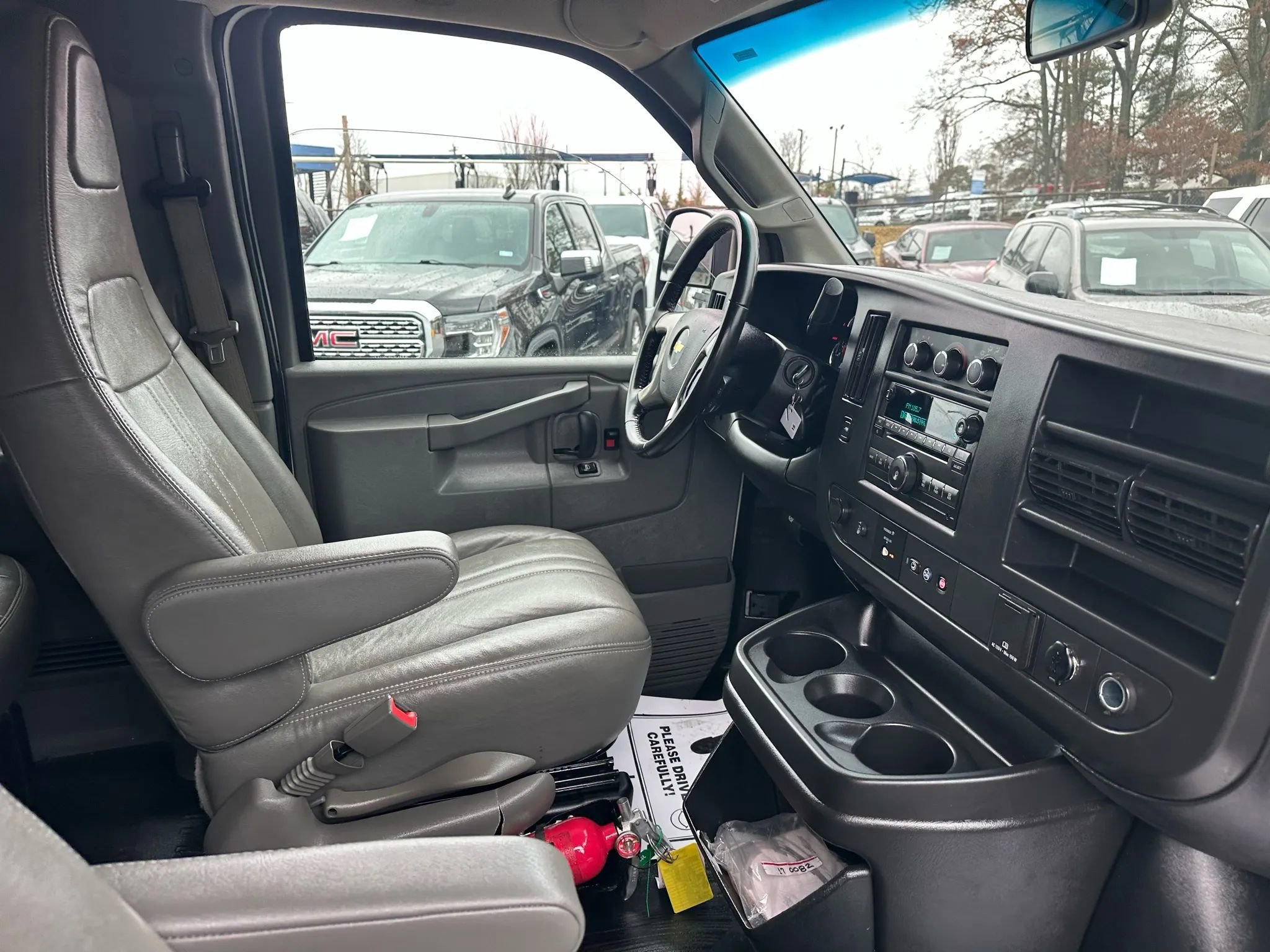 Used 2017 Chevrolet Express 2500 LS image 12