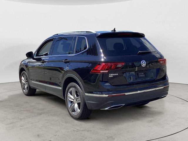 Used 2020 Volkswagen Tiguan SEL AWD/4WD image 3