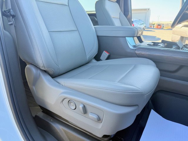 Used 2025 GMC Sierra 2500 SLT w/ SLT Premium Package image 22