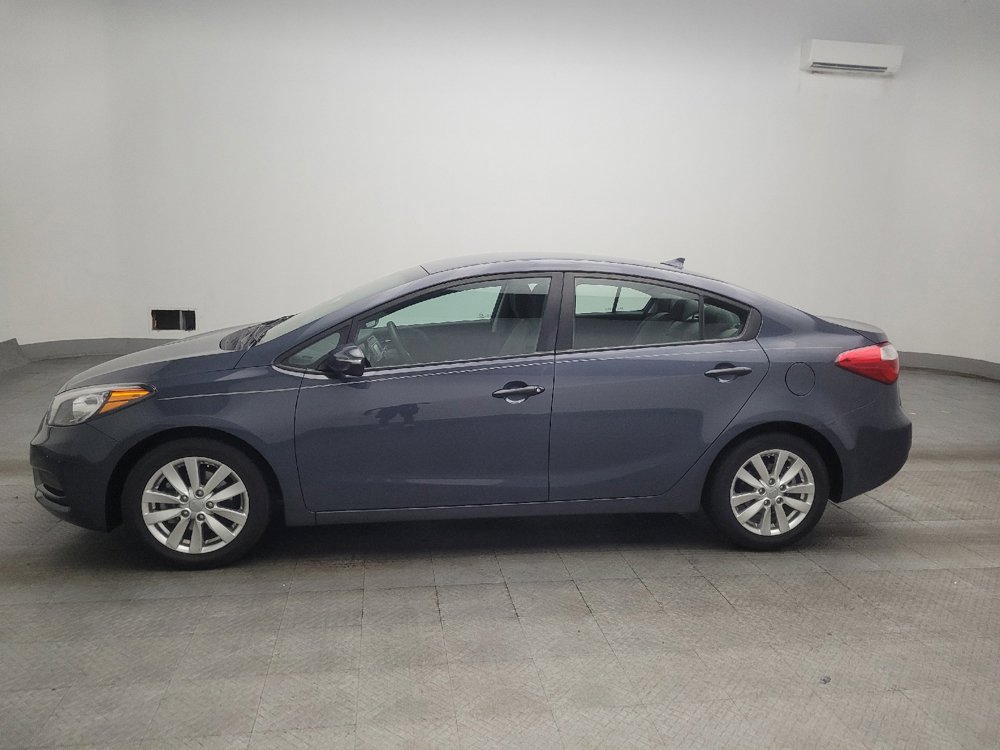 Used 2016 Kia Forte LX w/ LX Popular Plus Package FWD image 2