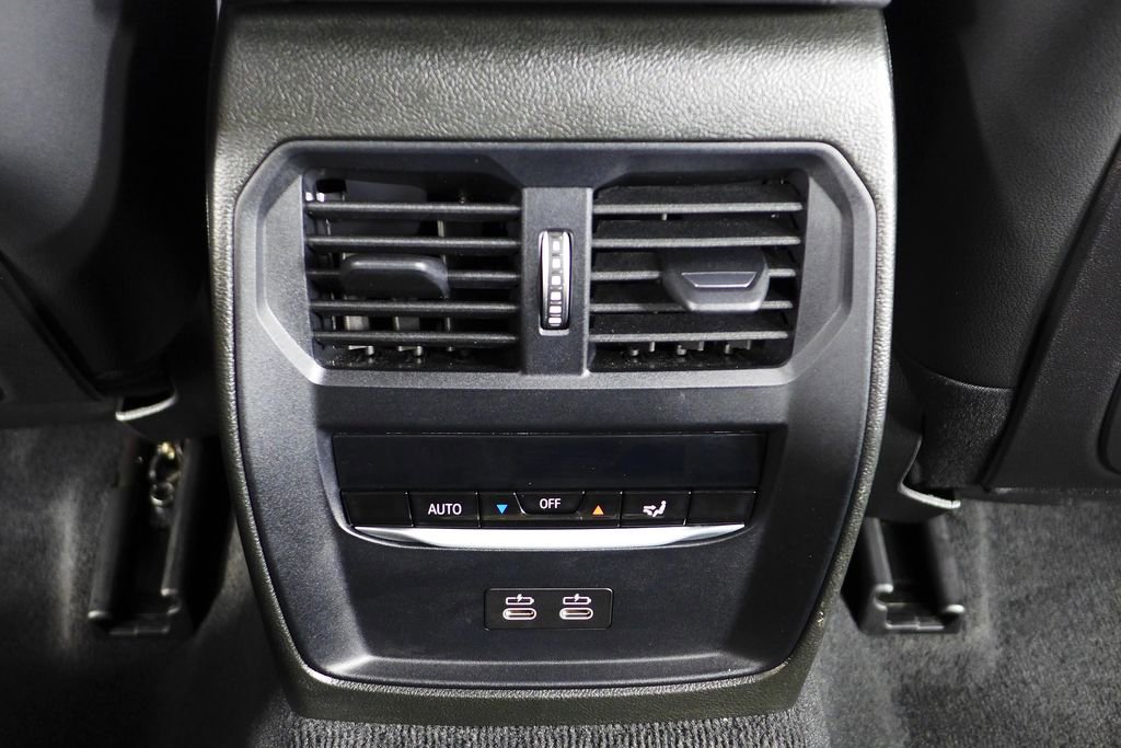 Used 2022 BMW 330i Sedan RWD image 24