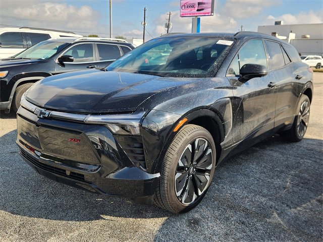 Used 2025 Chevrolet Blazer EV RS image 3