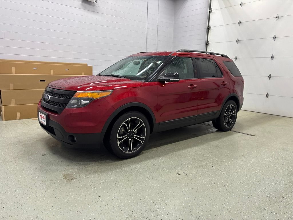 Used 2015 Ford Explorer Sport w/ Equipment Group 401A AWD/4WD image 8