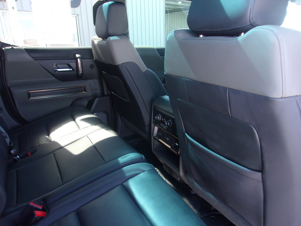 Used 2024 GMC Hummer EV 3X image 16