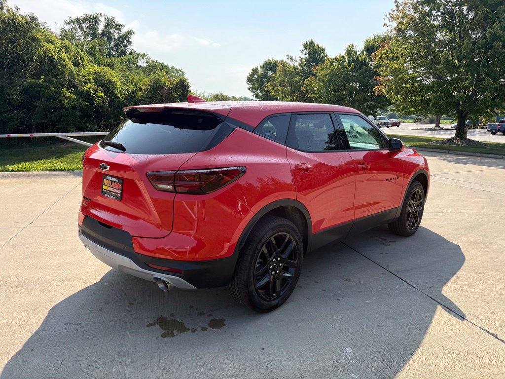 New 2026 Chevrolet Blazer LT w/ LPO, Floor Liner Package FWD image 9
